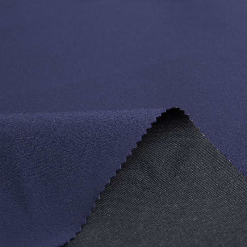 Tela de Nylon con Stretch en Cuatro Direcciones Laminada con Membrana Blanca PTFE Transpirable y Malla — Tres en Uno 190gsm