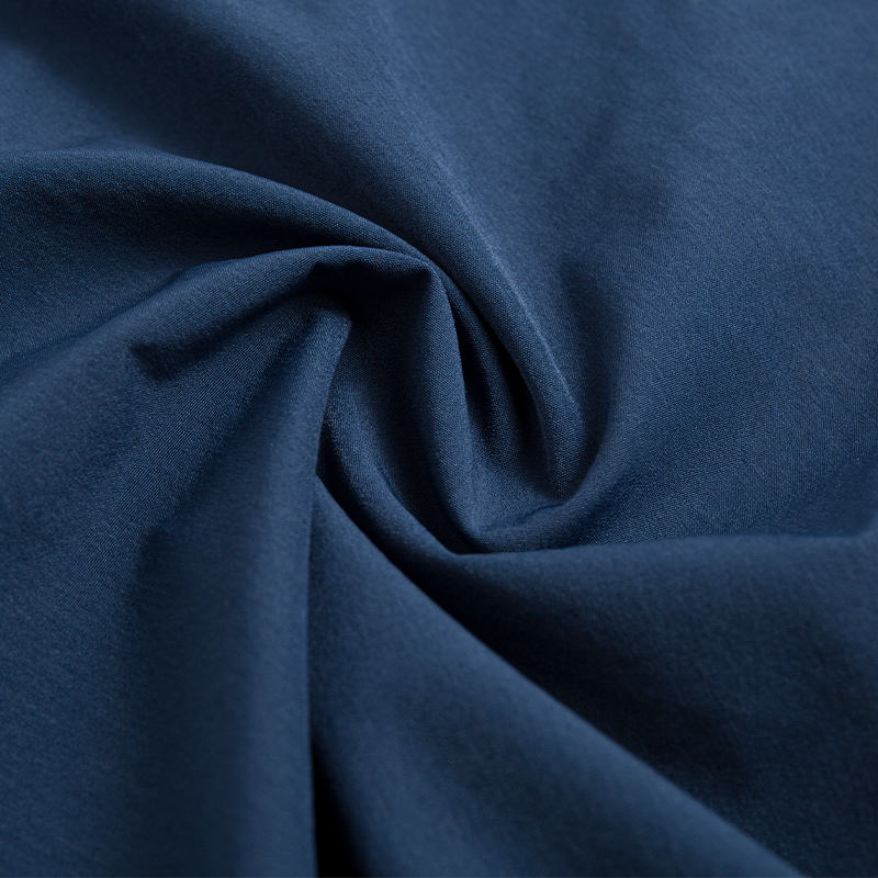 Tela de Nylon 4-Way Stretch con Trama Retorcida y Acabado C0 DWR 125gsm
