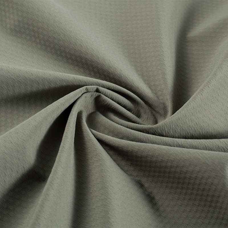 Tela Jacquard de rayas horizontales elástico de trama de poliéster reciclado ocio T8 de 118gsm 75D