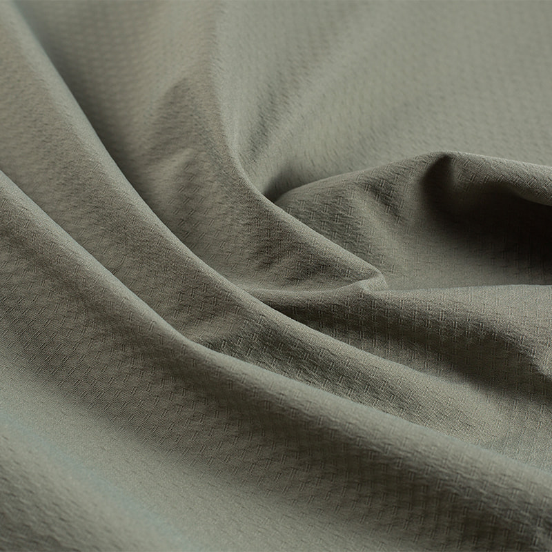 Tela Jacquard de rayas horizontales elástico de trama de poliéster reciclado ocio T8 de 118gsm 75D