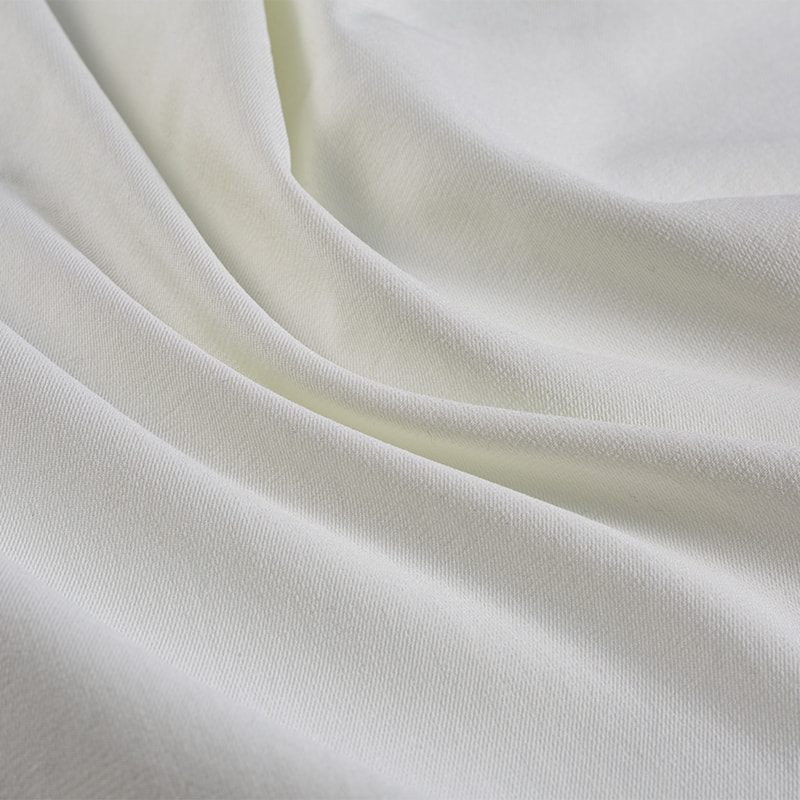 200gsm 40S CoolSilk Cotton T8 Tencel 2/2 Twill Leisure Serie de telas de hilos naturales reciclados
